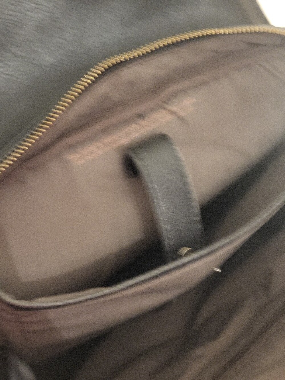 Matt & Nat Black Leather Backpack - Picture 4 of 6